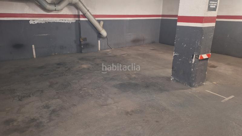 Foto 37a2aeae-217e-45e1-b0d8-4d50ada00f25. Posto auto in carrer de gabriel y galán 1 in El Clot Barcelona