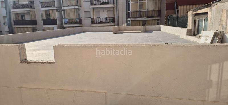 Foto 191cd7a2-8656-495e-bc16-384bd38e48fd. Casa  interior para reformar en Santa Rosa Santa Coloma de Gramenet