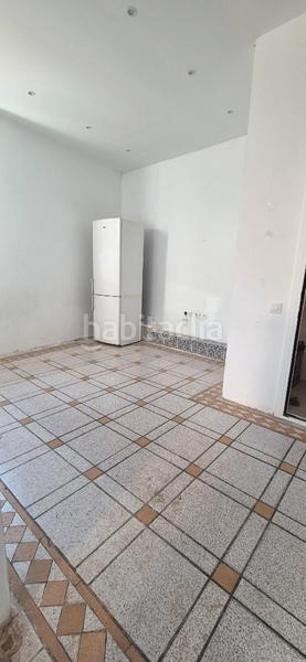 Foto 9abd9e27-28c3-429a-a256-e6751e72464d. Casa  interior para reformar en Santa Rosa Santa Coloma de Gramenet