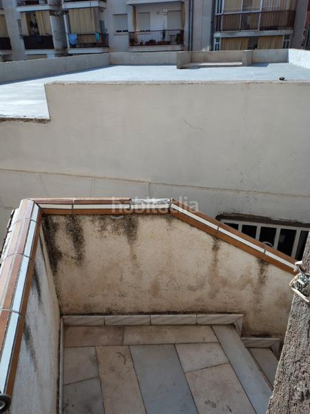 Foto d0c338ed-4ce9-4c76-8cd9-cb8db3dc984a. Maison dans Santa Rosa Santa Coloma de Gramenet