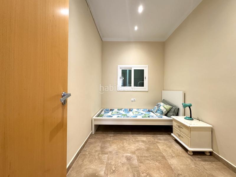 Foto 46a2a4c3-ce06-4307-b066-09d3010c4991. Piso en El Clot Barcelona