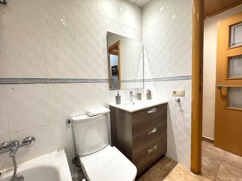 Foto d98025a6-9f47-4530-855c-1262c5637b8e. Piso en El Clot Barcelona