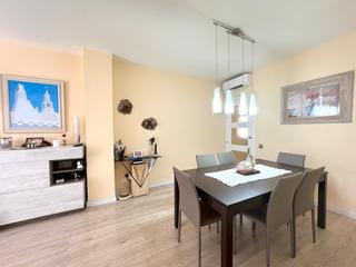 Appartement  Carrer de mallorca. Finca de obra vista, orientado mar.