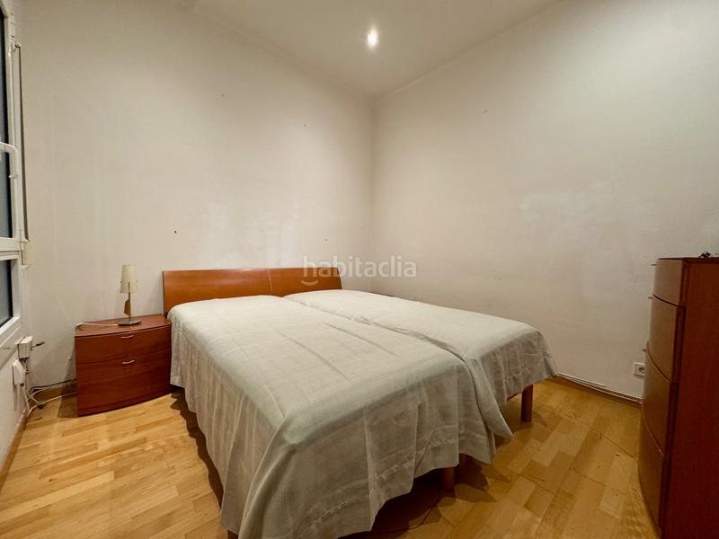Foto a74ba19e-212a-44b5-8c29-4fd10fac352e. Piso  con dos baños en zona céntrica en Sagrada Família Barcelona