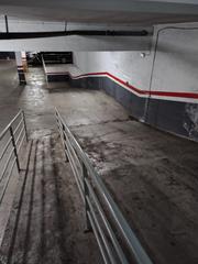 Aparcament cotxe  Carrer de dalmau. Parking para coche y moto