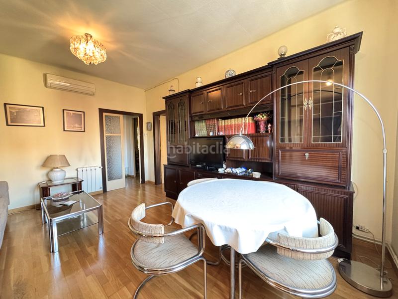 Foto ddda159d-c1a4-4f85-ad06-bed8009543b8. Flat with heating in Turó de la Peira Barcelona