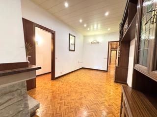 Etagenwohnung  Carrer del degà bahí