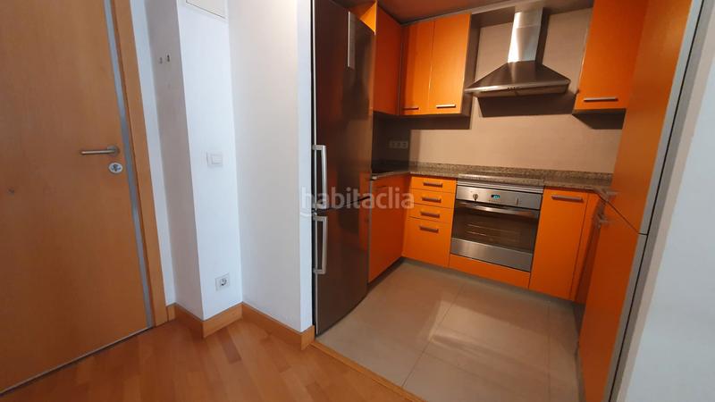 Foto 1d1c3957-efe8-47c9-89d8-fd0739553938. Pis amb calefacció aparcament a Navas Barcelona