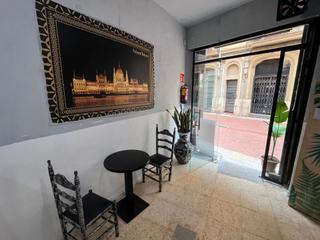 Business premise in Carrer de Rossend Nobas