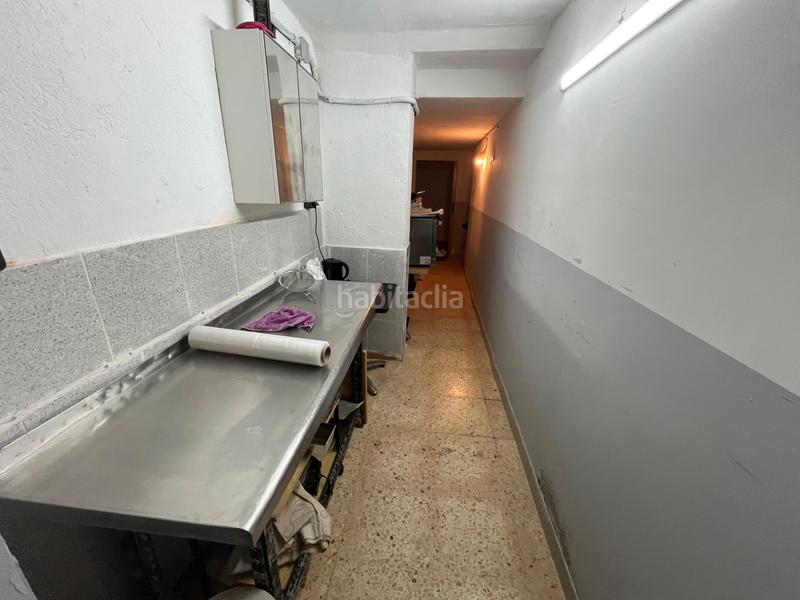 Foto b6656e4b-0c5f-4430-9b3e-02a0b72dea42. Traspaso local comercial oportunidad unica - traspaso de local en zona muy demandada y comercial en Barcelona