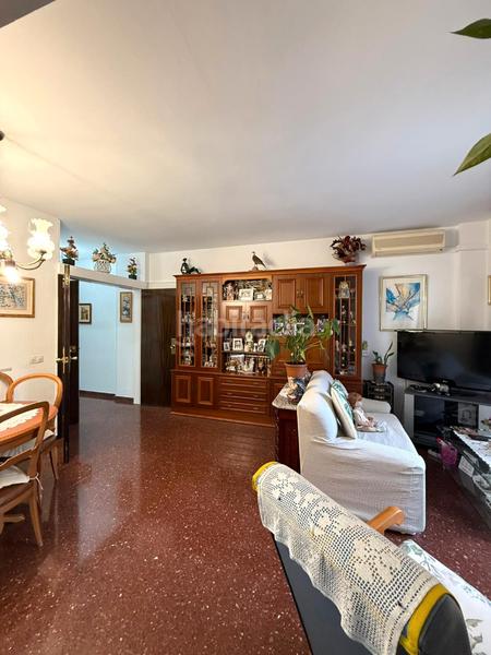 Foto ed4cf869-90b5-4510-8e93-ed4c60363e32. Etagenwohnung in La Sagrera Barcelona