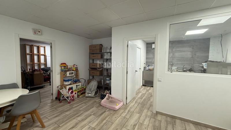 Foto fc692f24-ad13-4a5f-bfb9-4e3b1ad7b189. Geschäftsraum mit heizung in El Parc i la Llacuna del Poblenou Barcelona