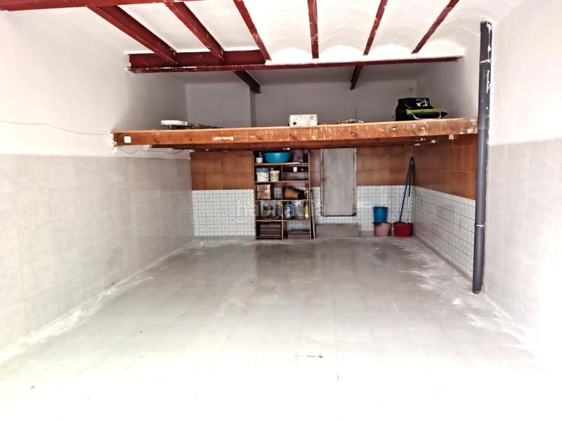 Foto c7fd057b-c6e2-445b-99be-77959b7afbe3. Locale commerciale in Fondo Santa Coloma de Gramenet