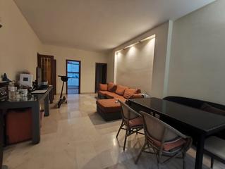 Appartement  Carrer de las navas de tolosa. Finca de obra vista. metro navas