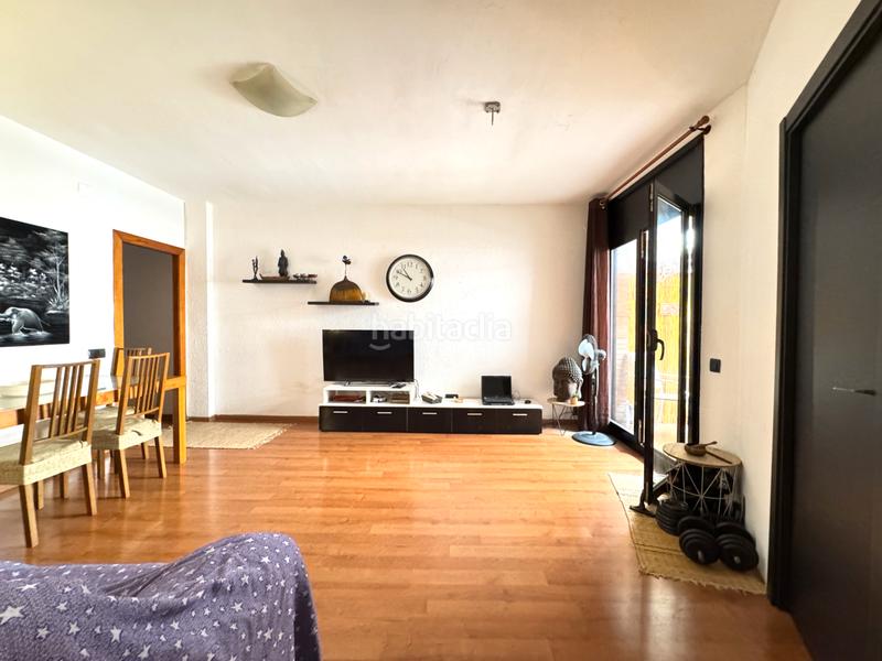 Foto 40dc2f69-40e0-4682-ae0d-4fe77fa3df6d. Appartamento in carrer de soler i rovirosa 2 in El Clot Barcelona