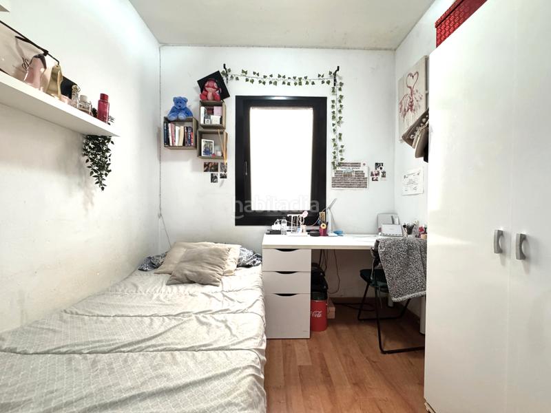 Foto 8654a5cc-7dab-4ee6-b3b5-3e8cdbd314e4. Appartamento in carrer de soler i rovirosa 2 in El Clot Barcelona