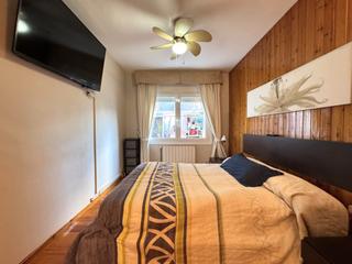 Appartement  Carrer de sant joan de malta. Piso todo exterior con terraza y parking