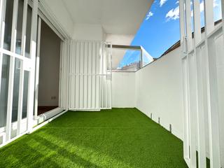 Pis  Plaa del canonge rod. Piso en el corazon de el clot con parking