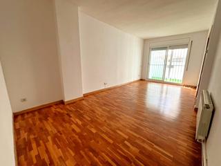 Appartamento  Plaça del canonge rodó. Piso en el corazon de el clot con parking