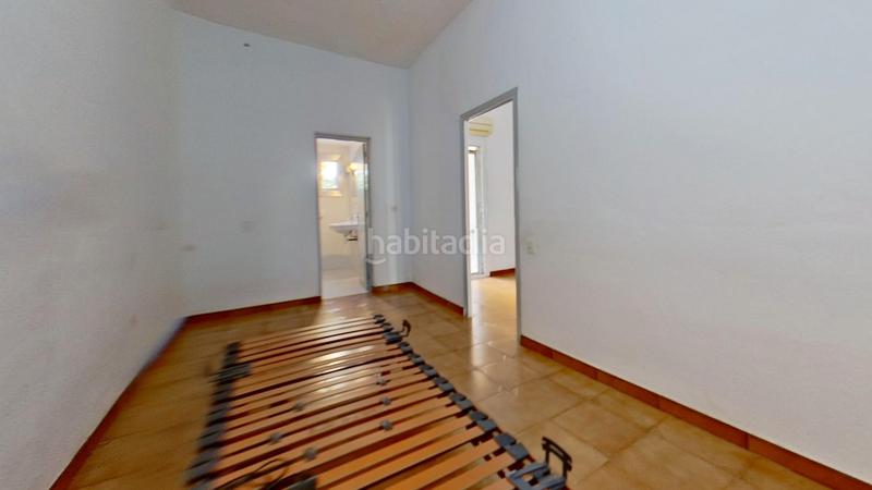 Foto de4144a4-ffcc-4c42-9f64-1fa6ba74a9e3. Maison dans Riu Sud Santa Coloma de Gramenet