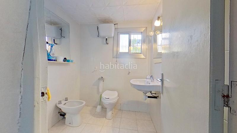 Foto edf71f92-6eab-41af-8f89-3d2e9a5d5f91. Maison dans Riu Sud Santa Coloma de Gramenet