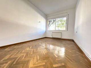 Appartement  Carrer d'aragó. Oportunidad en clot con parking opcional
