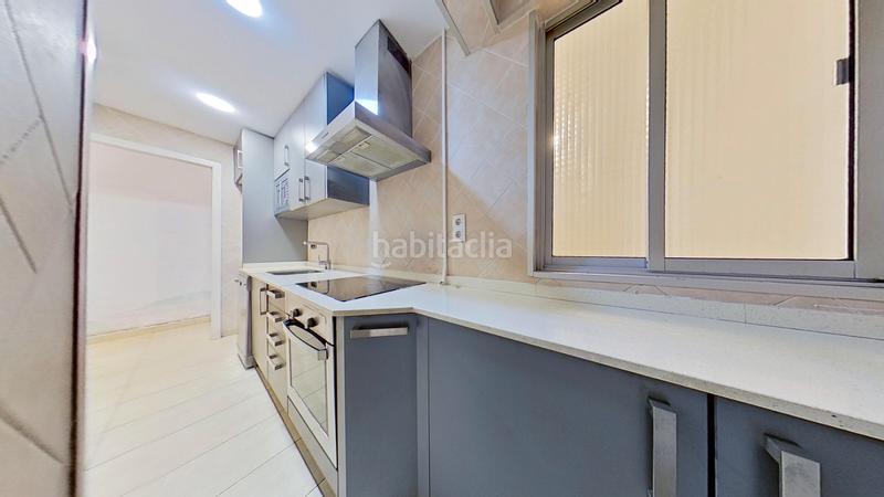 Foto 1416a80e-492f-4e70-80df-3bce52175323. Appartamento in Llatí Santa Coloma de Gramenet