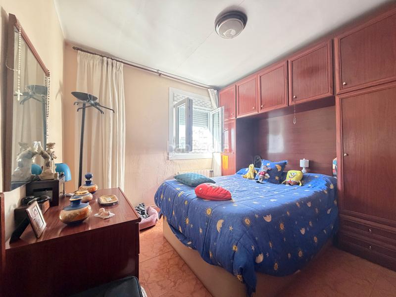 Foto 340789b9-ecf0-4ae6-867a-dcd5c6ee4237. Attique dans Trinitat Vella Barcelona