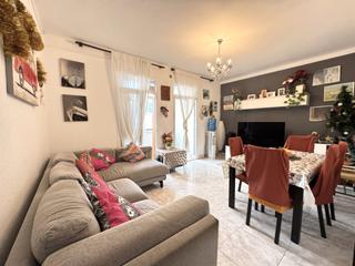 Pis  Carrer creu coberta. Metro hostafrancs linea 1