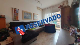 Pis  Carrer de mallorca. Piso de 3 dormitorios, balc�n con vistas a la sagrada familia