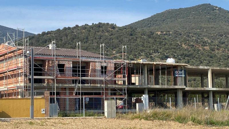 Foto cd90eab7-b8b6-48b3-a690-2abe4b34379f. Casa adossada amb calefacció aparcament a Cantallops