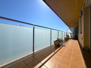 Pis  Avinguda del mar. Dol�a llar clot ofrece en exclusiva este piso en santa susanna c