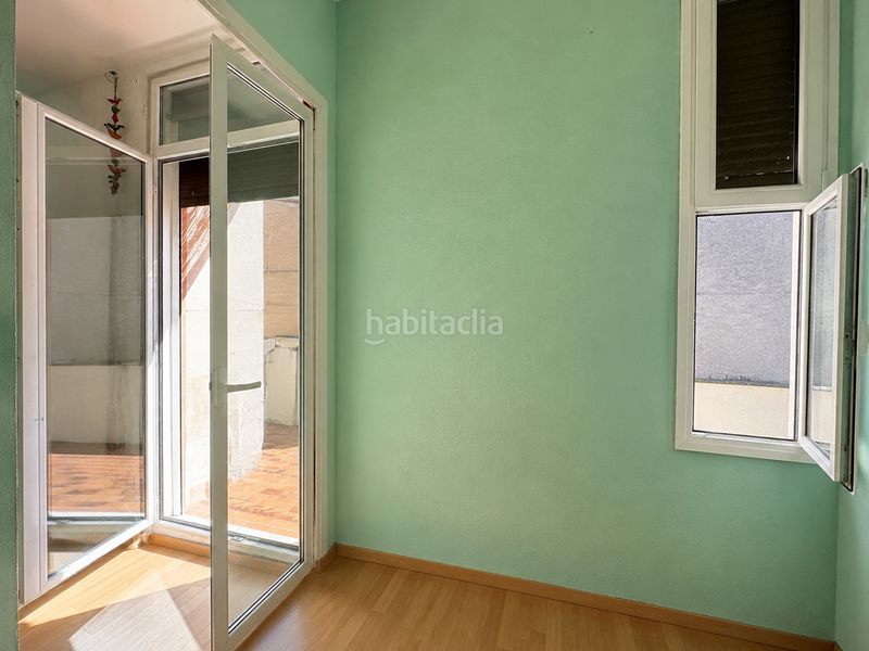 Foto 3a8f675a-a44a-42f5-8943-ddee070ca7a9. Pis a El Clot Barcelona
