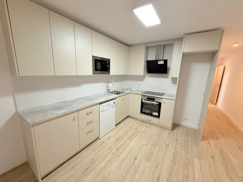 Foto a1c20bd6-ce8c-4839-b91a-b0b5bba484cf. Pis a Verdum Barcelona