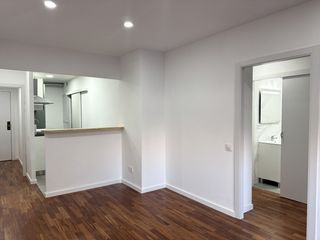 Pis a Gran Via de les Corts Catalanes