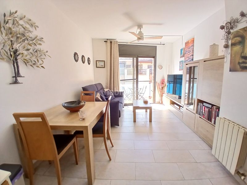 Foto 3b12329b-f1d0-437e-849b-87de6632200e. Pis amb calefacció a Roquetes Barcelona