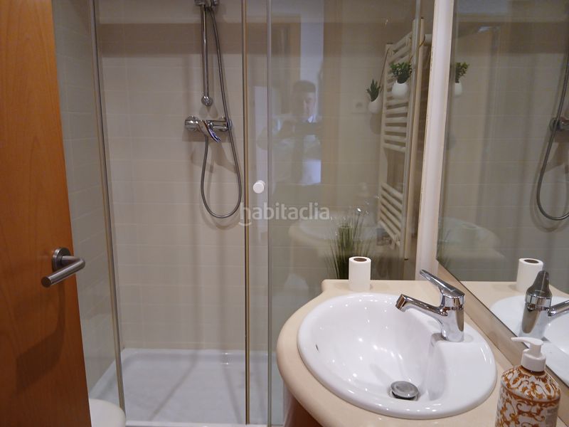 Foto d94ad662-3929-48a3-bb18-d76b4d6b4cc2. Pis amb calefacció a Roquetes Barcelona