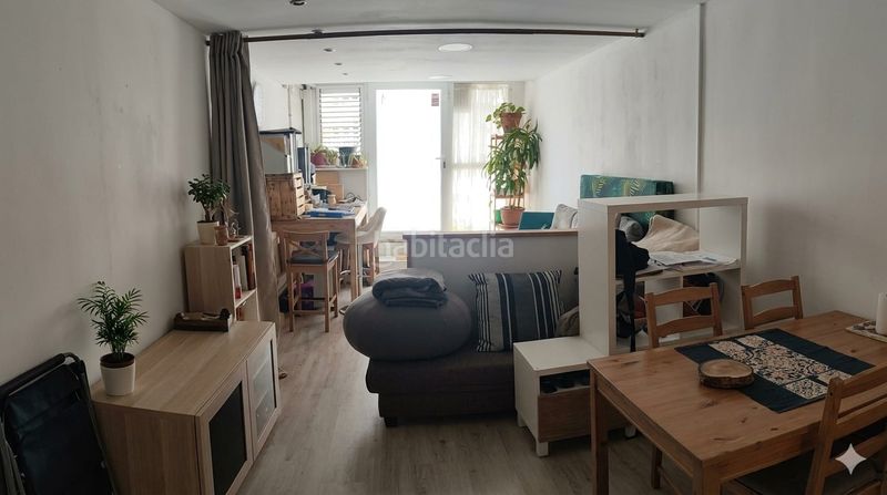 Foto bac3c490-9ce2-4787-a27d-f108d332c9cb. Pis a Carmel Barcelona