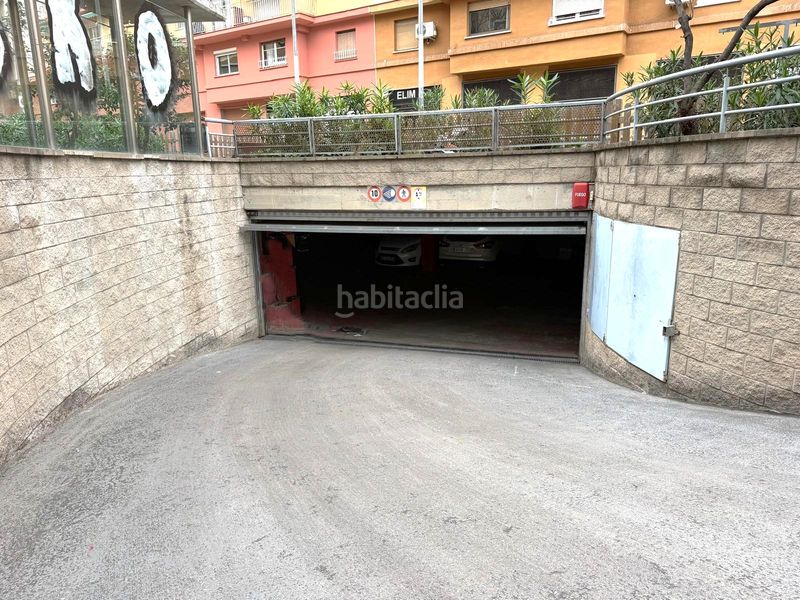 Foto 0453f664-fcb6-401c-be9c-4b6da73cc5a4. Aparcament cotxe a La Sagrera Barcelona