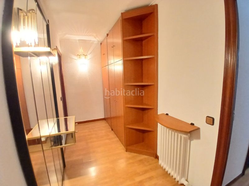Foto a9dd0f31-d642-4289-bf90-fc7698290cea. Pis amb calefacció a El Coll Barcelona
