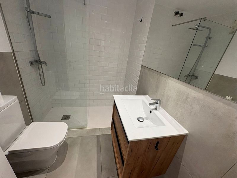 Foto db6cadfc-2ee6-4892-be80-6f5434702dc1. Pis a Hostafrancs Barcelona