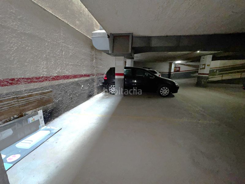 Foto d005354d-7aed-4ee0-beba-04a45727f0d3. Aparcament cotxe a La Sagrera Barcelona