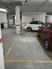 Autoparkplatz  Carrer de felip ii. Parking - c/felip ii  - 10m²