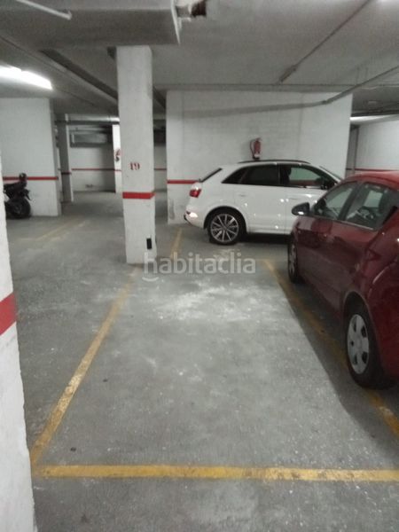 Foto 4ea4d3ae-70c5-4845-b567-06b2d51efce7. Aparcament cotxe a Navas Barcelona