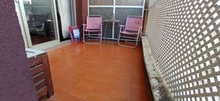 Flat  Carrer de palència. Piso 4 habitaciones, 2 baños y balcon de 8m²