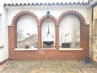 Pis  Carrer de las navas de tolosa. Piso + local junto al metro de navas linea 1.