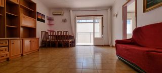 Pis  Carrer de felip ii. Piso en navas