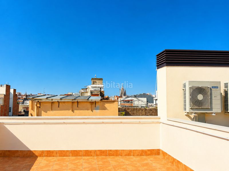 Foto c4413182-c177-4666-9043-601e6498e111. Àtic amb calefacció a El Camp de l´Arpa del Clot Barcelona