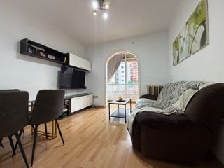 Appartement  Gran via de les corts catalanes. Pisode 4 habitacioes ext