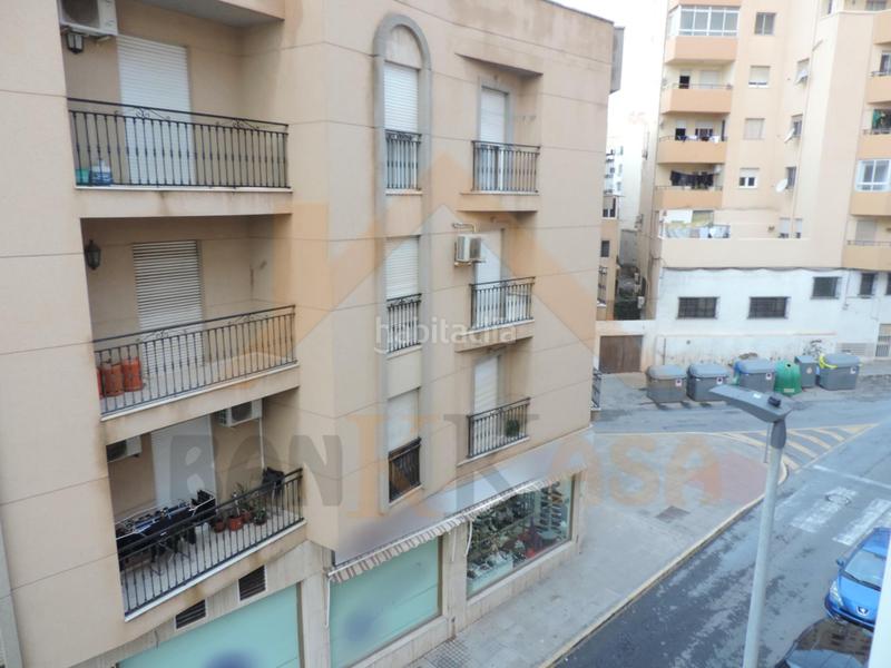 Foto defbdf2b-9e74-4e0b-ac3a-c0119fabe2fd. Appartement avec terrasse dans Pabellón - Estación - El Corte Inglés Ejido (El)